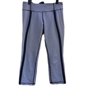 LULULEMON COAST TO CLASS BLUE GINGHAM CROPPED LEGGINGS